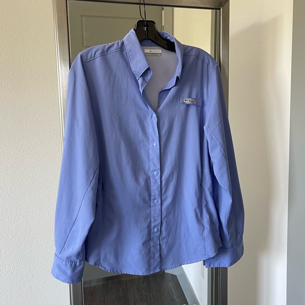 Columbia shirt